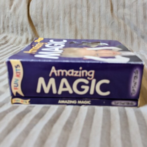 Amazing Magic Fun Kit - Picture 5 of 5